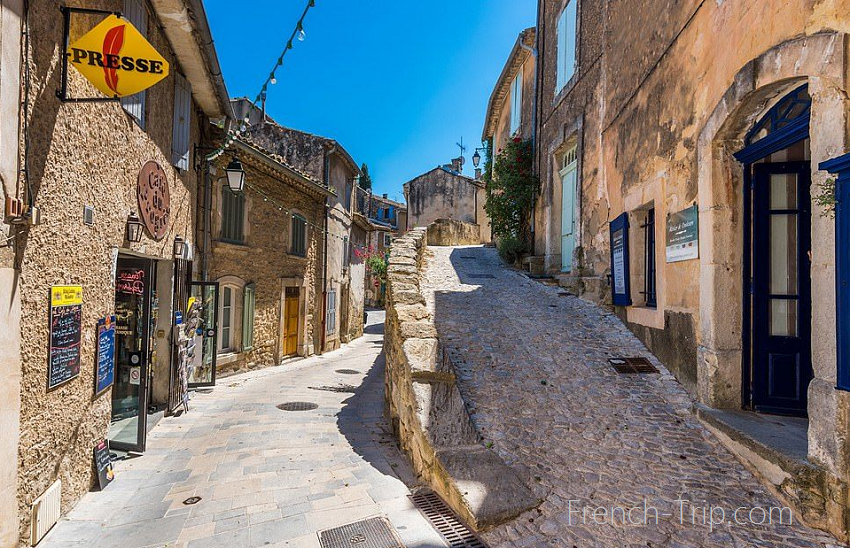 Menerb, Provence