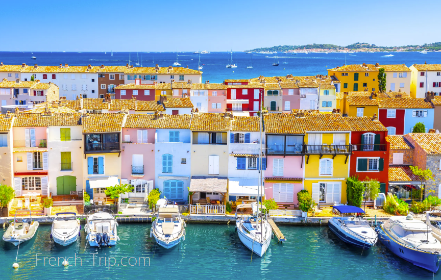 Port Grimaud Travel Guide - the most comprehensive guide to this charming town on French Reviera: how to get in, attractions, photo, map