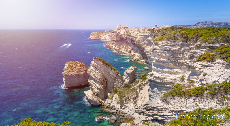 Best Bonifacio travel guide