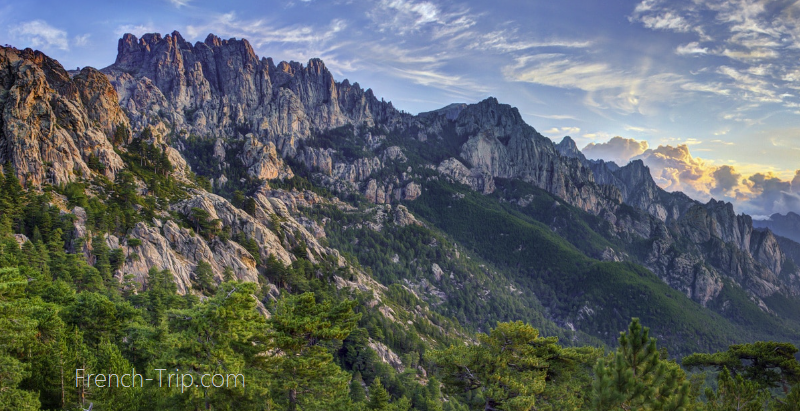 les aiguilles de Bavell Corsica mountains