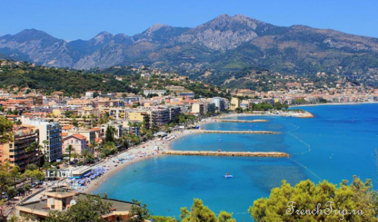 The bay and headland at Roquebrune-Cap-Martin