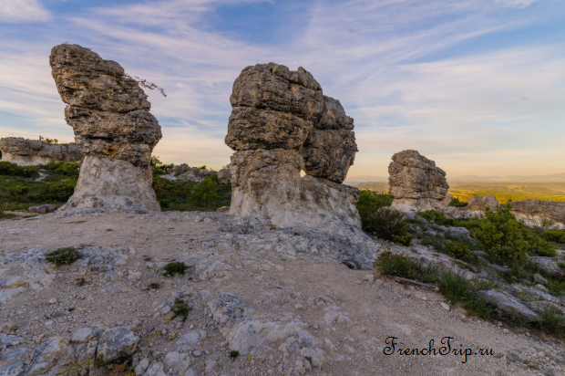 Eroded limestone shapes at Les Mourres at sunset