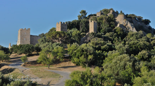 The ruined castle above Hyères
