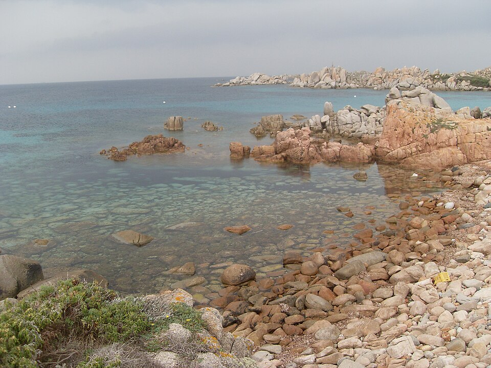 Clear shallow water and pink granite on the Lavezzi coast