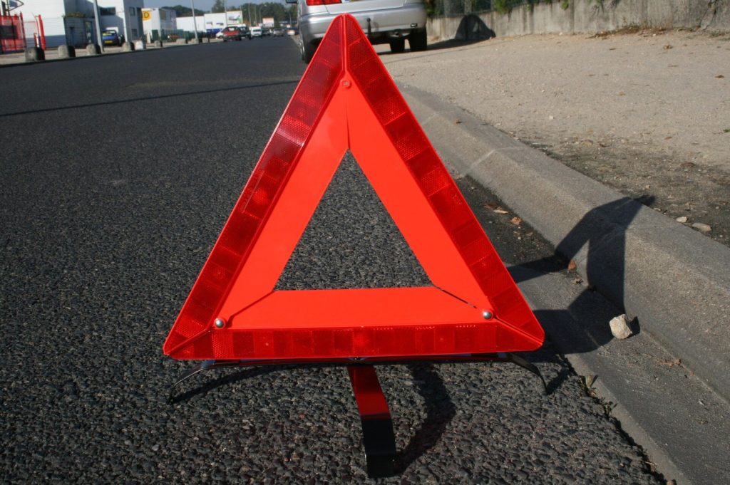 Portable warning triangles