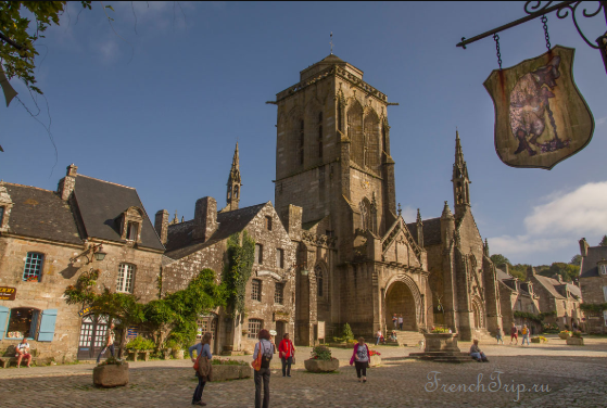 Locronan, Brittany — granite houses on the main square