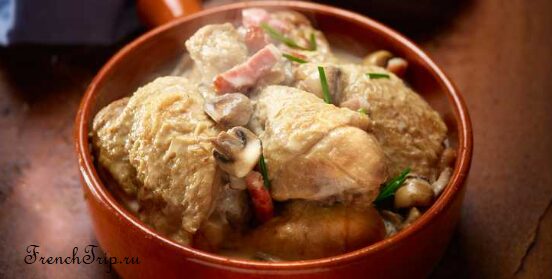 Cockerel braised in Riesling with mushrooms and cream