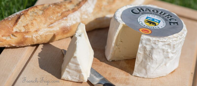 Chaource, the soft cows milk cheese of the Aube