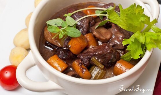 Daube provencale, beef marinated and stewed in red wine